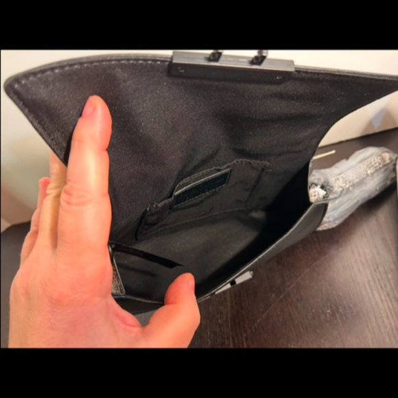 Nicole Miller Snakeskin Mini Crossbody/Handbag/Purse Black/White - Picture 10 of 16